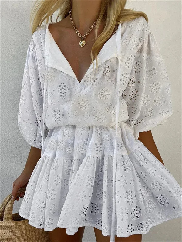 Elegant Lace Floral V-neck Mini Dresses